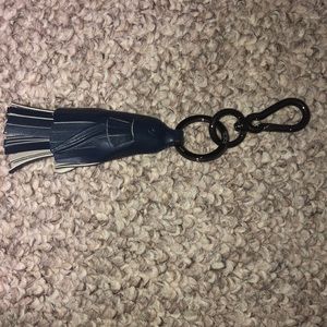 Tumi fish keychain
